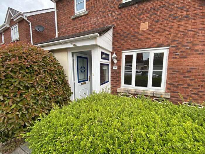 3 Bedroom House To Rent In Village Drive, SA4