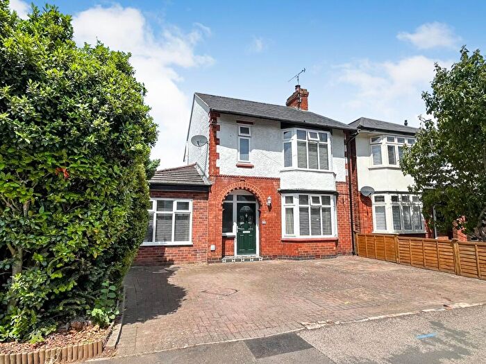 3 Bedroom Detached House For Sale In Percival Road, Hillmorton, Rugby, CV22