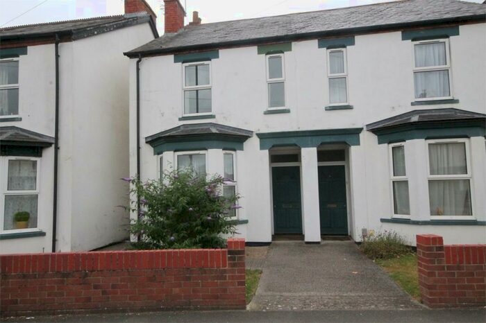 1 Bedroom Flat To Rent In Queens Road, Newbury, RG14