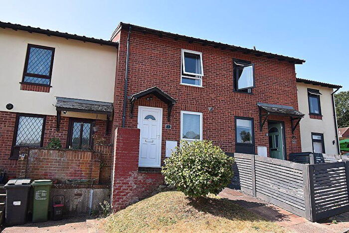 2 Bedroom Terraced House For Sale In St Albans Close, Redhills, Exeter, EX4