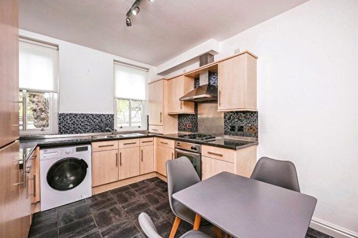 2 Bedroom Flat To Rent In Hargreaves Road, Liverpool, L17