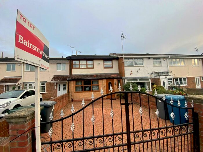 3 Bedroom House To Rent In Walcote Drive, West Bridgford, NG2