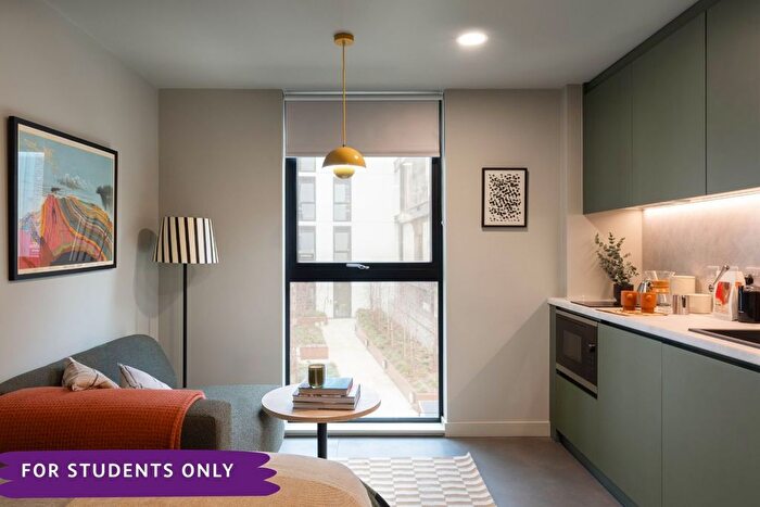 Studio To Rent In Central Road, Leeds, LS1