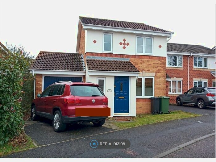 3 Bedroom Detached House To Rent In The Culvert, Bradley Stoke, Bristol, BS32