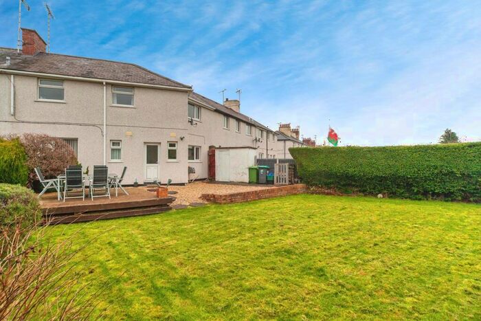 3 Bedroom Terraced House For Sale In Eighth Avenue, Llay, Wrexham, LL12