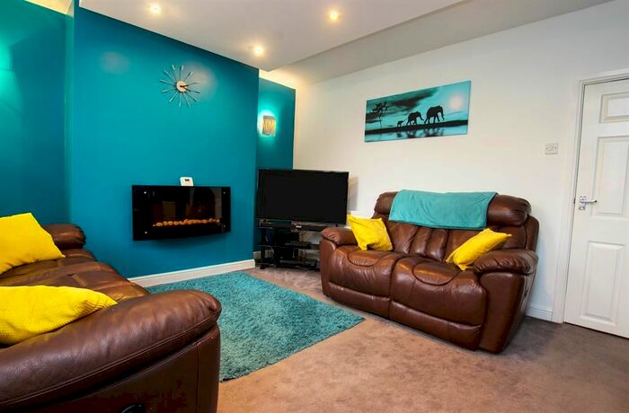 3 Bedroom Terraced House To Rent In Essex Street, Darwen, BB3