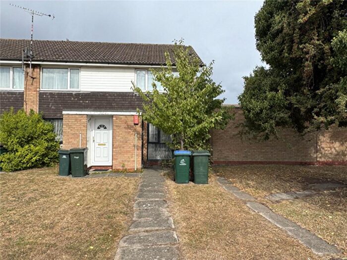 2 Bedroom Maisonette To Rent In Woodway Lane, Coventry, West Midlands, CV2