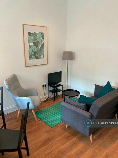 2 Bedroom Flat To Rent In Brooksbys Walk, London, E9