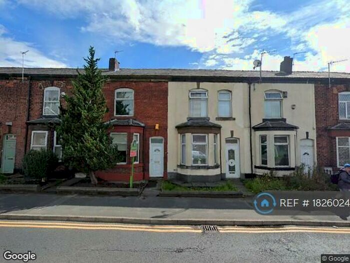 2 Bedroom Terraced House To Rent In Rochdale Old Road, Bury, BL9