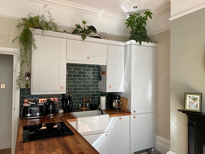 2 Bedroom Apartment To Rent In Waterloo Street, Hove, BN3