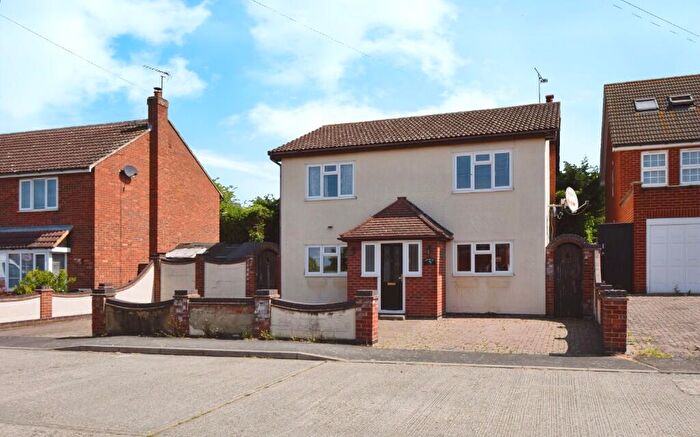 4 Bedroom Detached House For Sale In Elm Road, CM3