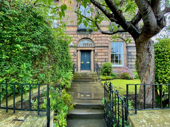 4 Bedroom Town House To Rent In Middleby Street, Edinburgh, EH9