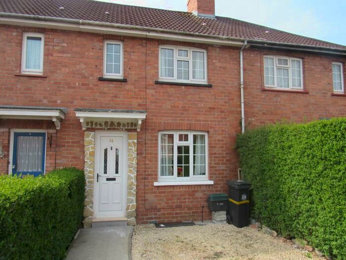 4 Bedroom Terraced House To Rent In Holton Road, Horfield, Bristol, BS7