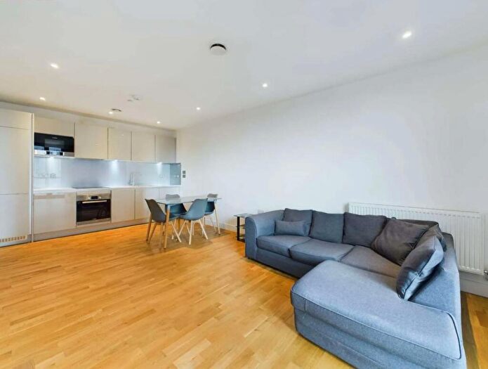 1 Bedroom Flat For Sale In Station Road, London, SE13