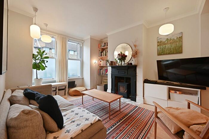 3 Bedroom Terraced House For Sale In Neuchatel Road, London, SE6