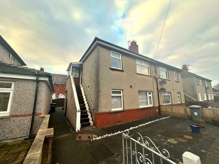 2 Bedroom Flat To Rent In Coniston Road, Morecambe, LA4