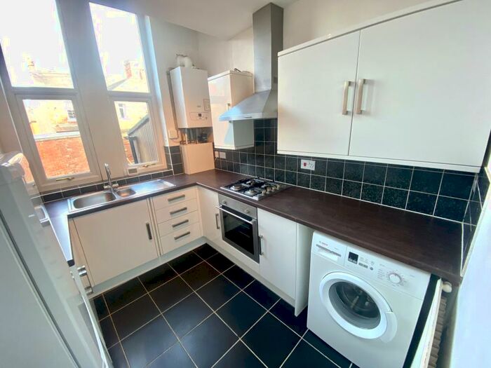 1 Bedroom Flat To Rent In Coronation Crescent, Monkseaton, NE25