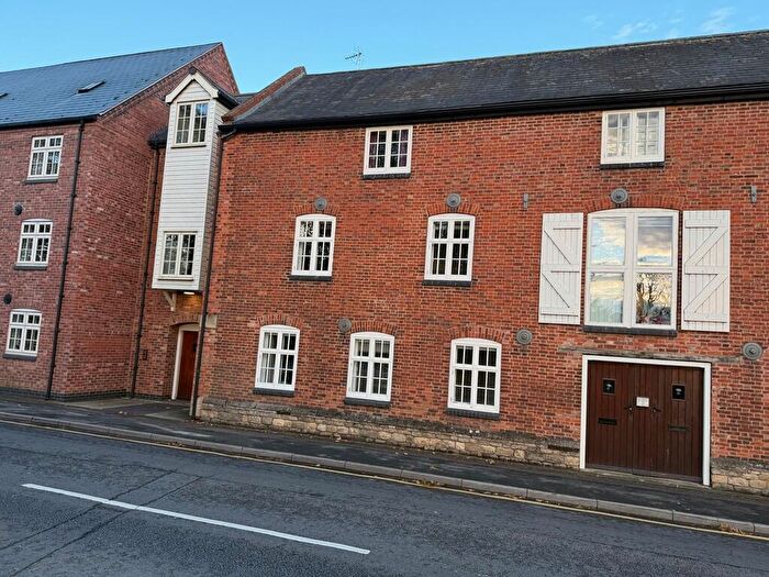 2 Bedroom Apartment For Sale In The Corn Mill, Bourne, PE10