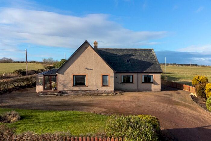 3 Bedroom Detached Bungalow For Sale In Coldingham, Eyemouth, TD14