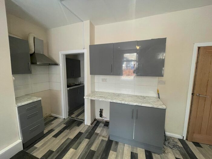 2 Bedroom Terraced House To Rent In Kensington Street, Bradford, West