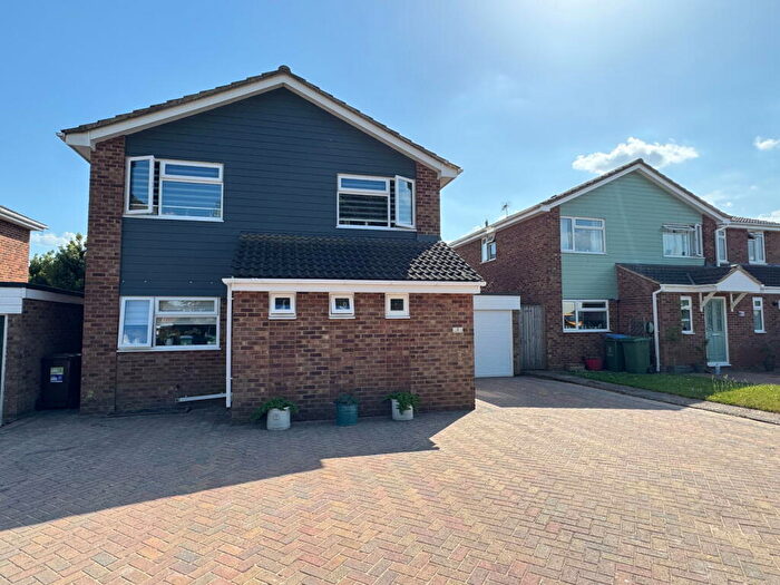 4 Bedroom Detached House For Sale In Meeting Oak Lane, Winslow, MK18