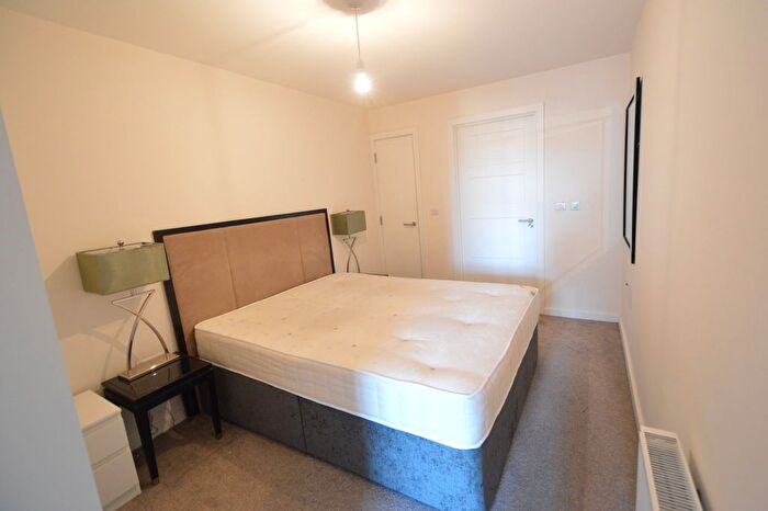 1 Bedroom Flat To Rent In Lewisham High Street, Tower House, SE13
