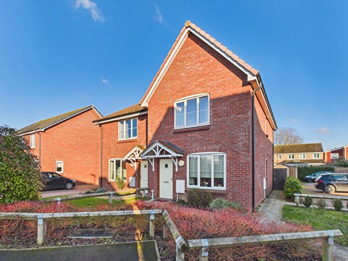 2 Bedroom Semi Detached House For Sale In Cooke's Field, Waterbeach, CB25