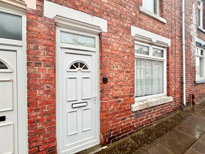 2 Bedroom Terraced House To Rent In George Street, Shildon, DL4