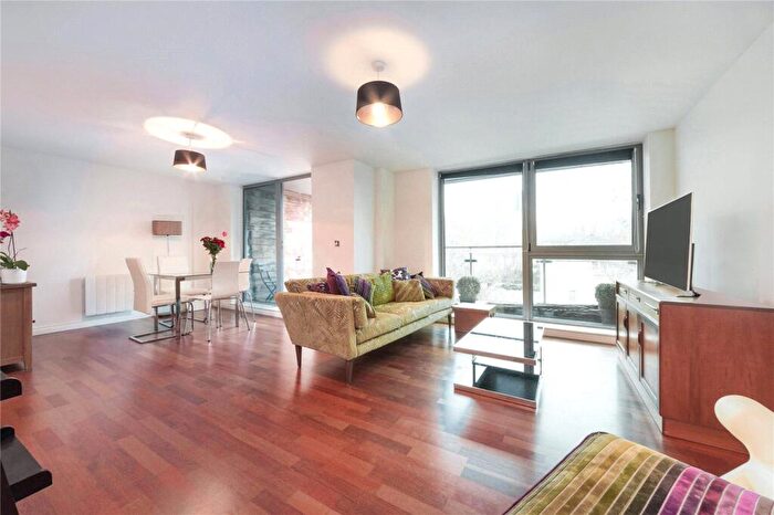 2 Bedroom Flat To Rent In St. Pancras Way, Camden, NW1