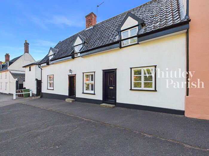 4 Bedroom Semi-Detached House For Sale In Mount Street, Diss, IP22