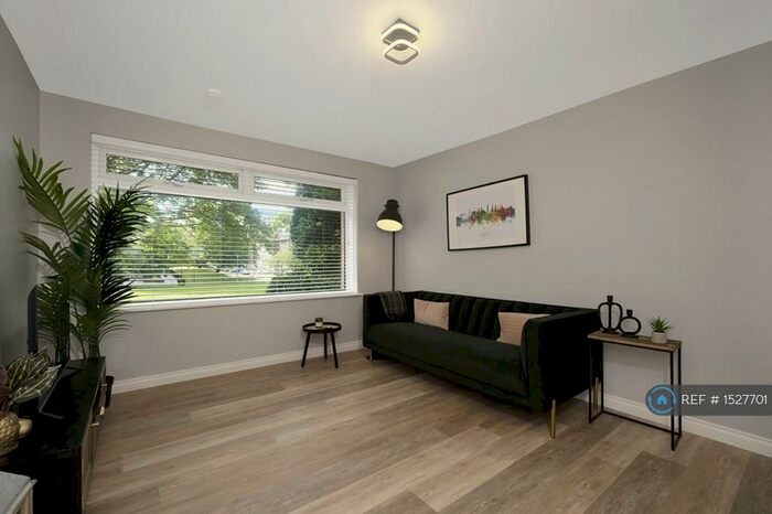 1 Bedroom Flat To Rent In Kennedy Path, Glasgow, G4