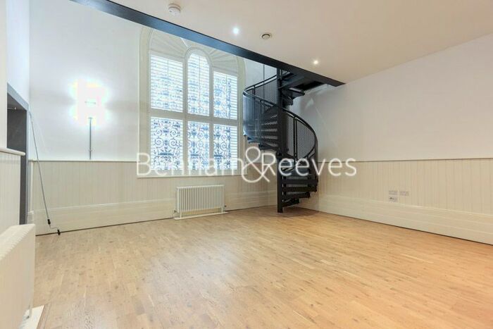 1 Bedroom Flat To Rent In Arsenal Way, Royal Arsenal Riverside, SE18