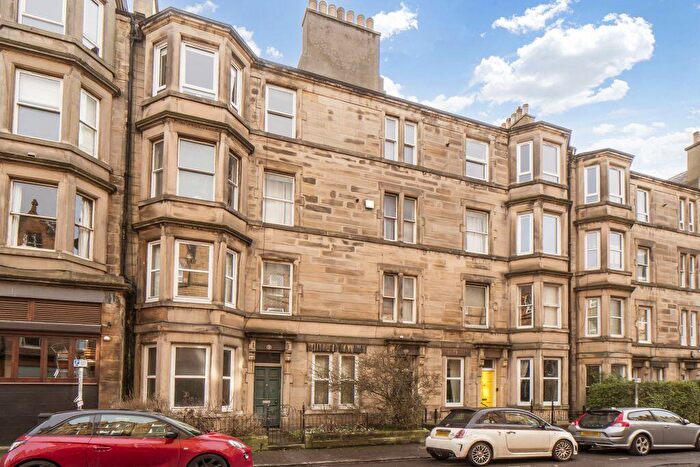 4 Bedroom Flat For Sale In / () Temple Park Crescent, Edinburgh, EH11