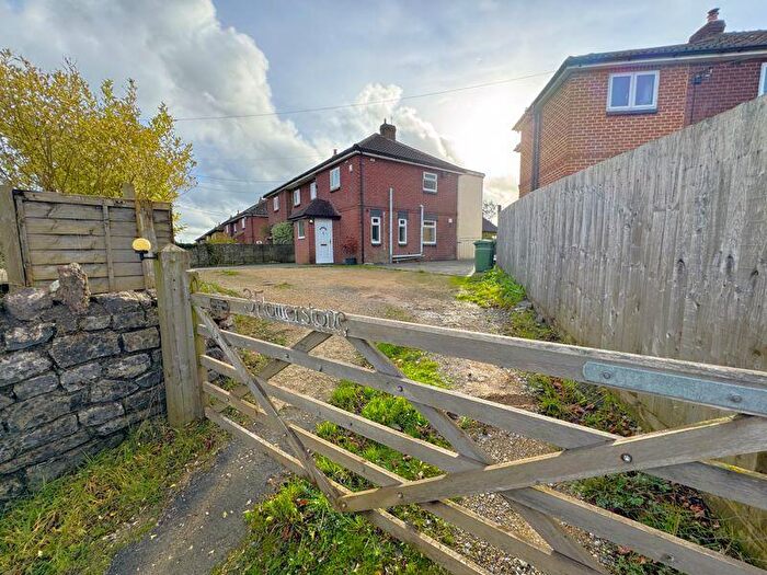 4 Bedroom Semi-Detached House To Rent In Binegar Village, BA3