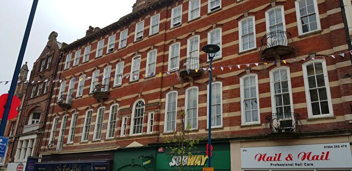 1 Bedroom Studio To Rent In New Street, Dover, CT17