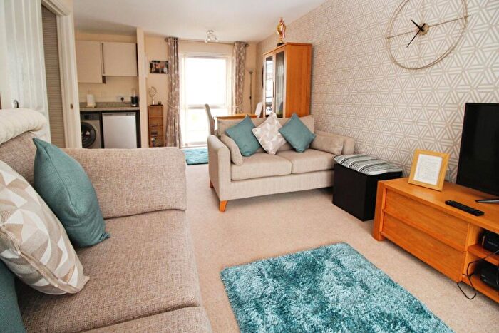 2 Bedroom Apartment For Sale In Navigators Court, Portishead, Bristol, BS20