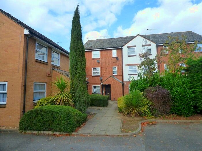 1 Bedroom Studio To Rent In Queens Road, Slough, SL1