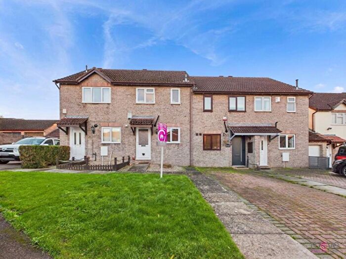 2 Bedroom Terraced House For Sale In Peacock Close, Cheltenham, GL51