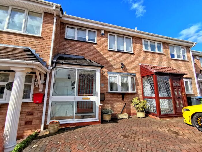 3 Bedroom Terraced House To Rent In Devereux Road, West Bromwich, B70