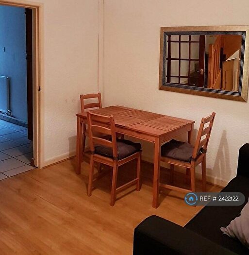 3 Bedroom Terraced House To Rent In Caludon Road, Coventry, CV2