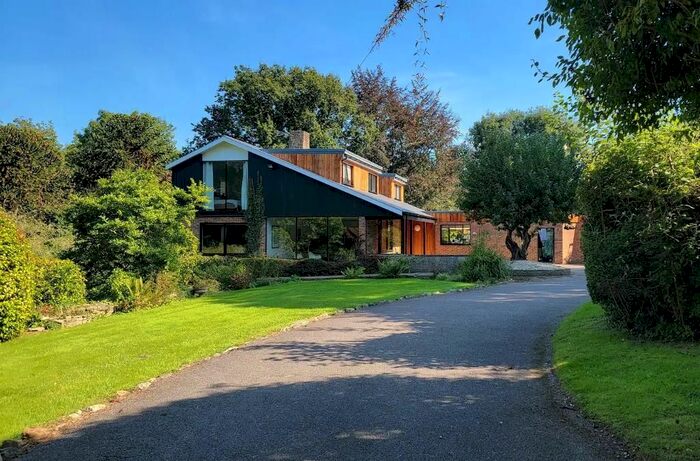 5 Bedroom Detached House For Sale In Camden Hill, Sissinghurst, Kent, TN17