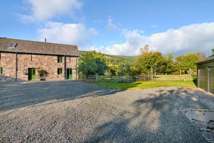 3 Bedroom Barn Conversion To Rent In Comrie Farm, Keltneyburn, Aberfeldy, PH15