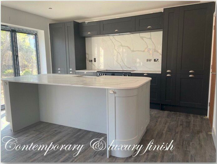 4 Bedroom House For Sale In Great Burches Road, Thundersley, Essex, SS7