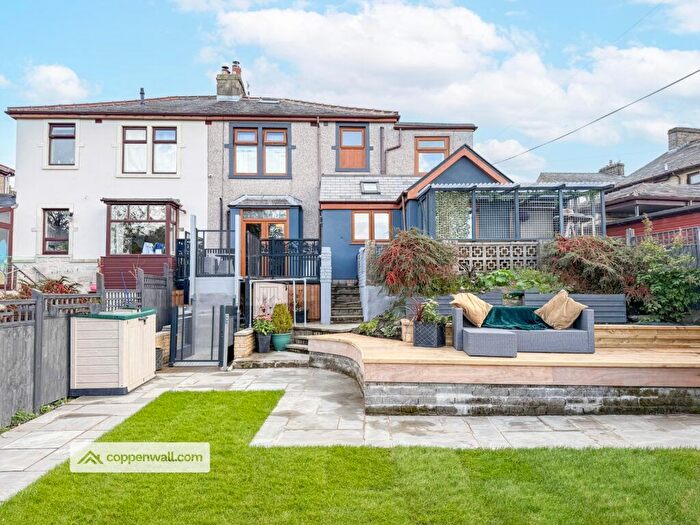 5 Bedroom Semi-Detached House For Sale In Park Road, Waterfoot, Rossendale, BB4