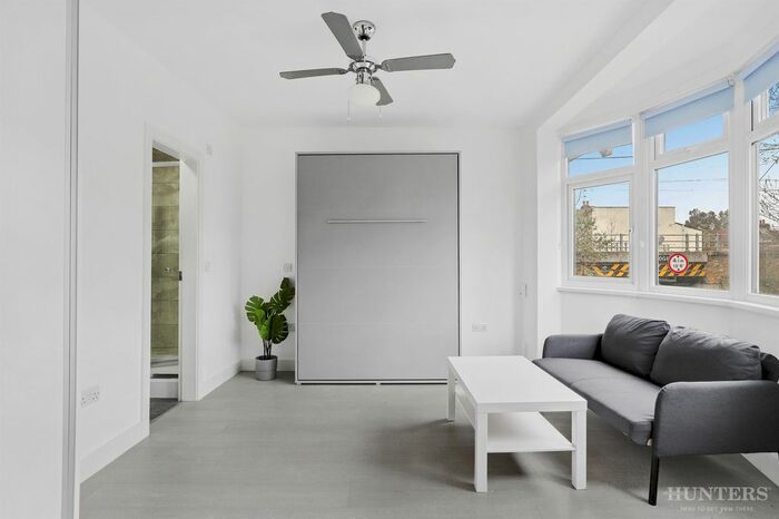 1 Bedroom Studio To Rent In Lordship Lane, London, N17