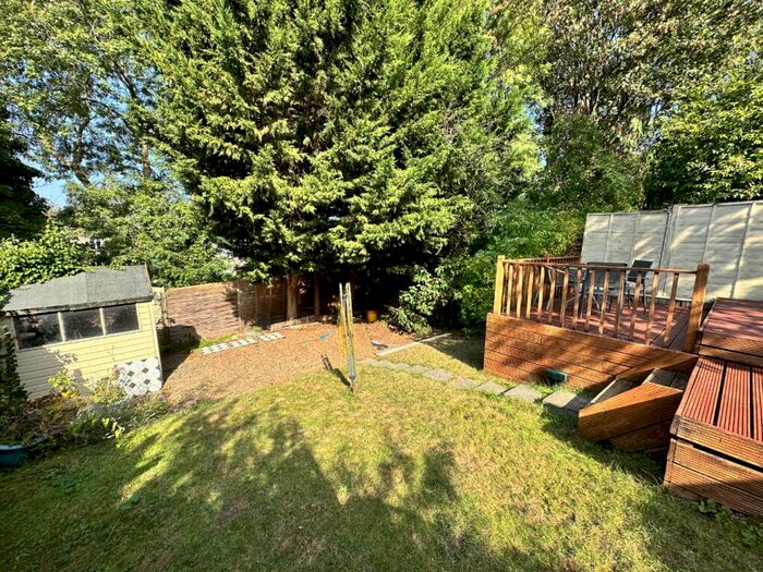 2 Bedroom Maisonette To Rent In Ankerdine Crescent, Shooters Hill, London, SE18