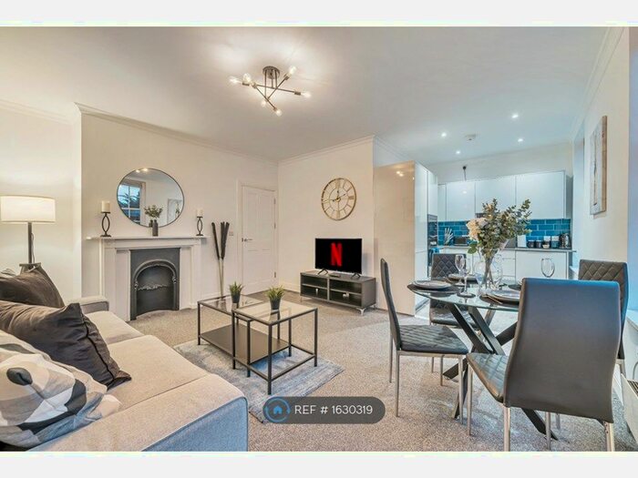 2 Bedroom Flat To Rent In London Street, Reading, RG1