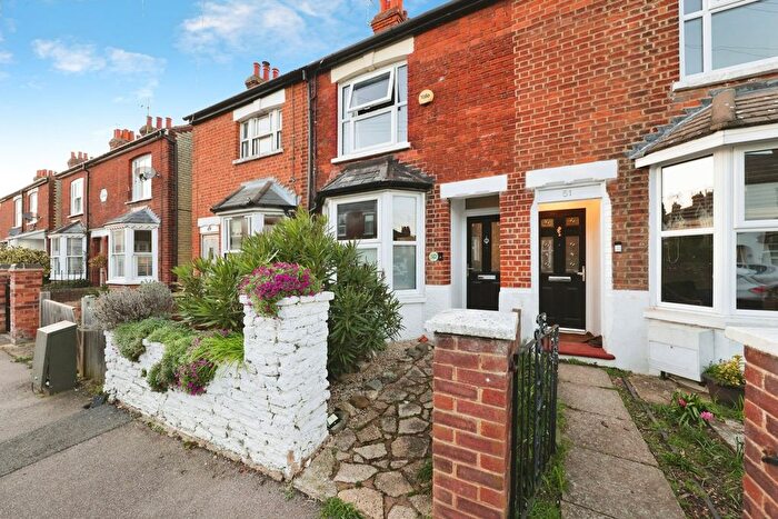 2 Bedroom Terraced House For Sale In Lancaster Road, Hitchin, SG5