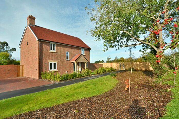 4 Bedroom Detached House For Sale In Platinum Way, Corfe Mullen, BH21