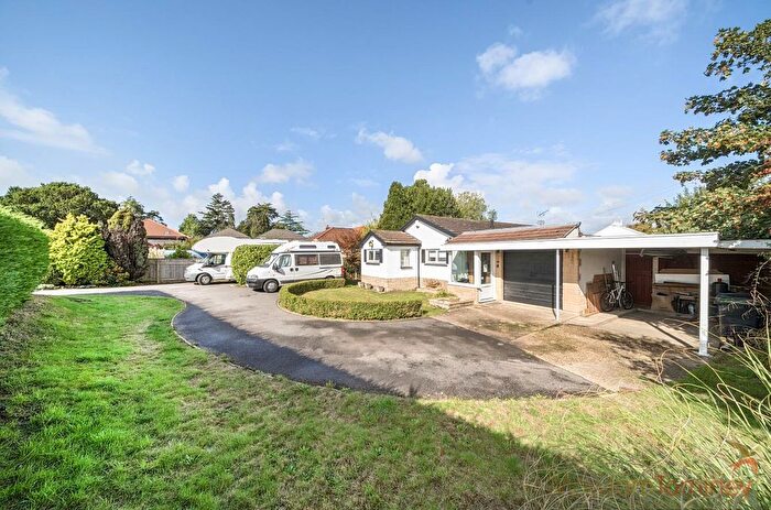 4 Bedroom Bungalow For Sale In Warmwell Road, Crossways, DT2
